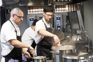 Hotelli Skeviks Gård