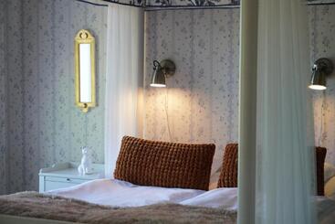 Otel Stjärnholmsslott