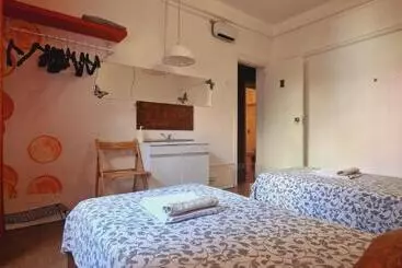 Mini Hostel In Lisbon