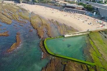 هاستل Aloha Beach House H