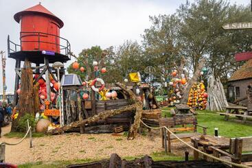 تختخواب و صبحانه Thuis Op Texel