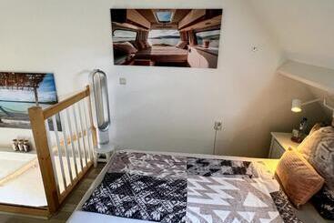 تختخواب و صبحانه Thuis Op Texel