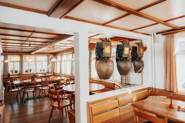 בית מלון כפרי Krone Gais