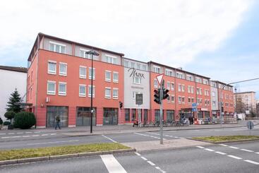 Maxaparthotel By Homekeepers