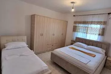 Pensjonat Zani Guesthouse