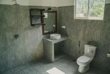 Hotel Leyons Beach Paradaise
