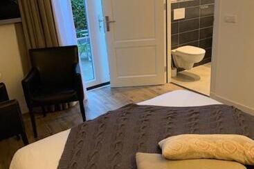 בית מלון כפרי Herberg Het Landhuis