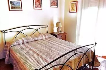 تختخواب و صبحانه Il Giardino Del Sole