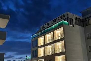 هتل Britania