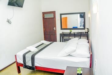 فندق صغير Shico Transit