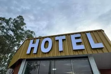 Hotelli Na Rodovia Castelo Branco