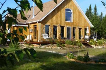 مبيت وإفطار Gîte De La Rivière