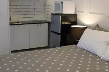 Sage Hills Motel