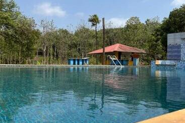 Green Valley Jungle Resort