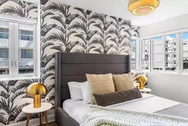 هتل Luxuri Suites 309 In Miami Beach