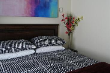 Szálloda Black Rooster Guesthouse