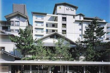 ریوکان Fufurotenburonoyado Ginsyou