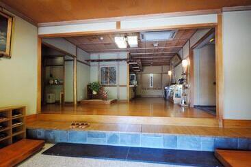 Ryokan Momoyama