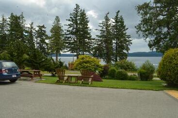 Seaside Villa Motel & Rv Park