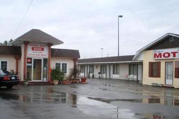 Wayfare Motel