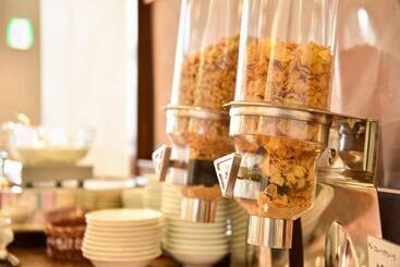 Yugashima Golf Club & Hotel Resort