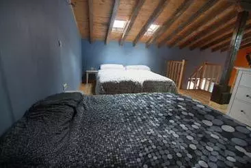 Albergue De La Estación Del Río Lobos