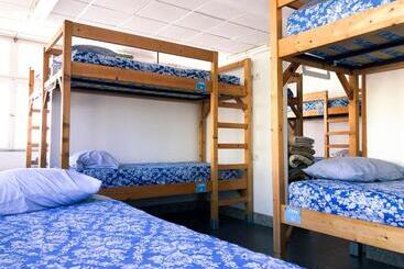 Общежитие O Refuxio De La Jerezana