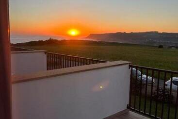 호텔 El Ribero De Langre