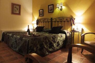 Hotel Rural Posada Los Caballeros