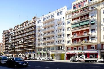 هاستل Colegio Mayor La Concepcion