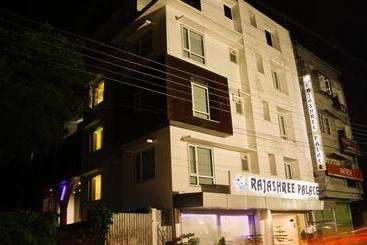 Hotel Rajashree Palace