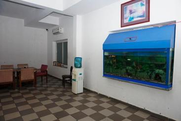 Hotel Sapphire Udaipur