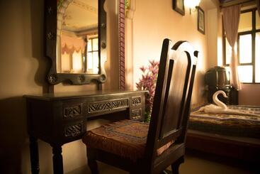 فندق Moonlight Homestay & Hostel