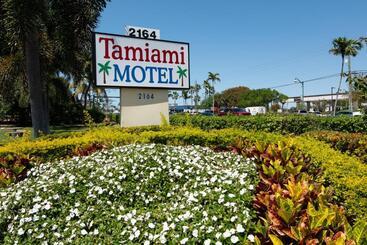 Tamiami Motel