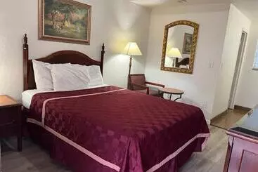 Motelli Economy Inn Paso Robles