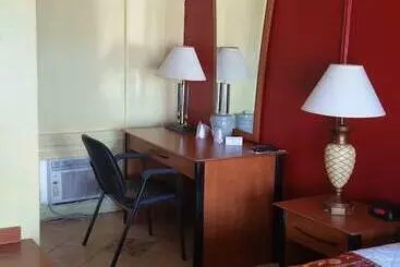 Motel Palms Inn