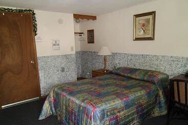 فندق على الطريق Hillsboro Inn & Suites