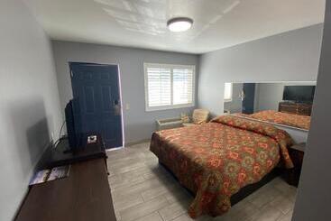 Mesa Oasis Inn & Motel