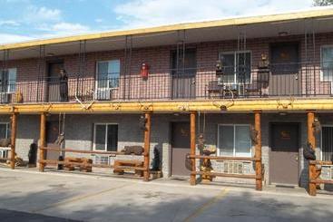 Мотель Budget Host Elk Antler Inn