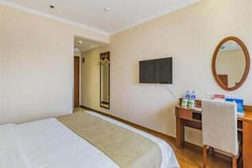 Otel Greentree Inn Beijing Changping District North China Electric Power University Business