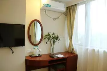 ホテル Greentree Inn Yunnan Lijiang Railway Station Yuxing Road Express