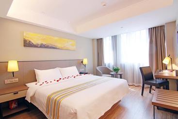 Hotel Home Inn Plus Kunmin Qingniang Road Jinying Plaza