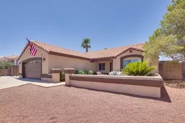 コテージ Lovely Bullhead City Retreat W/ Patio & Grill!