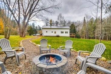 Landhus Modern Stark Home W/ Game Room, Grill & Fire Pit