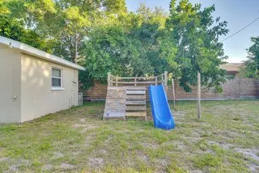 Gîte Rural Clearwater Home W/ Fire Pit ~ 5 Mi To Beaches!