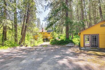 Casa Rural On Site River Access: Quiet Home In Wilseyville!