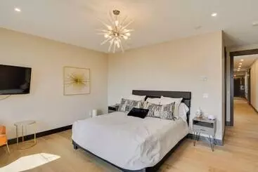 Mökkimajoitus 4 Mi To Dtwn: Leadville Retreat W/ Hot Tub!