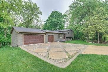 Cabane Spacious Riverfront Delaware Home W/ Views