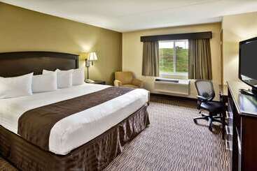 Отель Americinn Beaver Dam