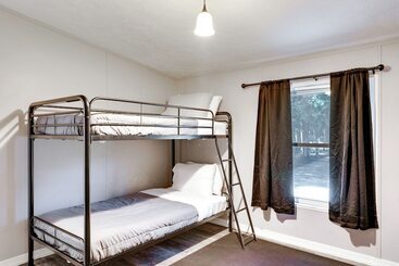 コテージ Pet Friendly Palm City Home: 14 Mi To Beach!